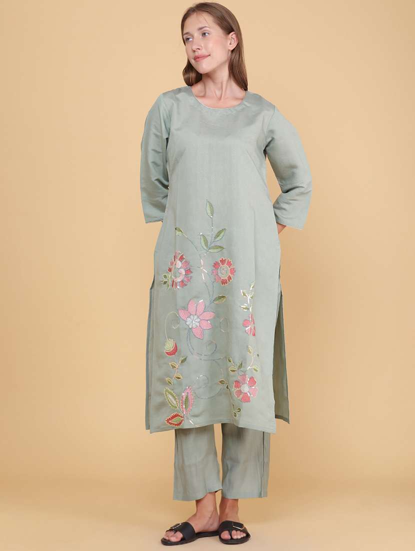 women self design three quarter sleeves kurta and pant set - 22281943 -  Standard Image - 2
