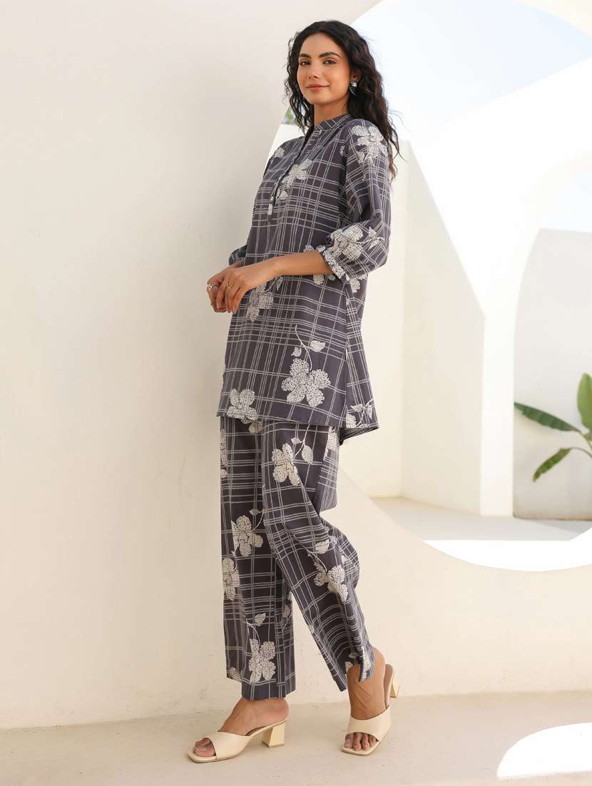 women printed three quarter sleeve co-ord set - 22281984 -  Standard Image - 2