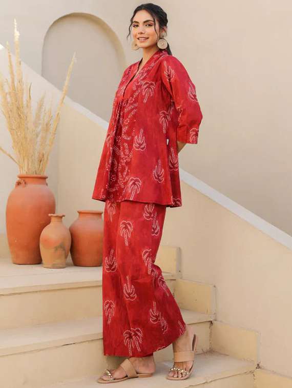 women printed top and trouser co-ord set - 22282007 -  Standard Image - 2