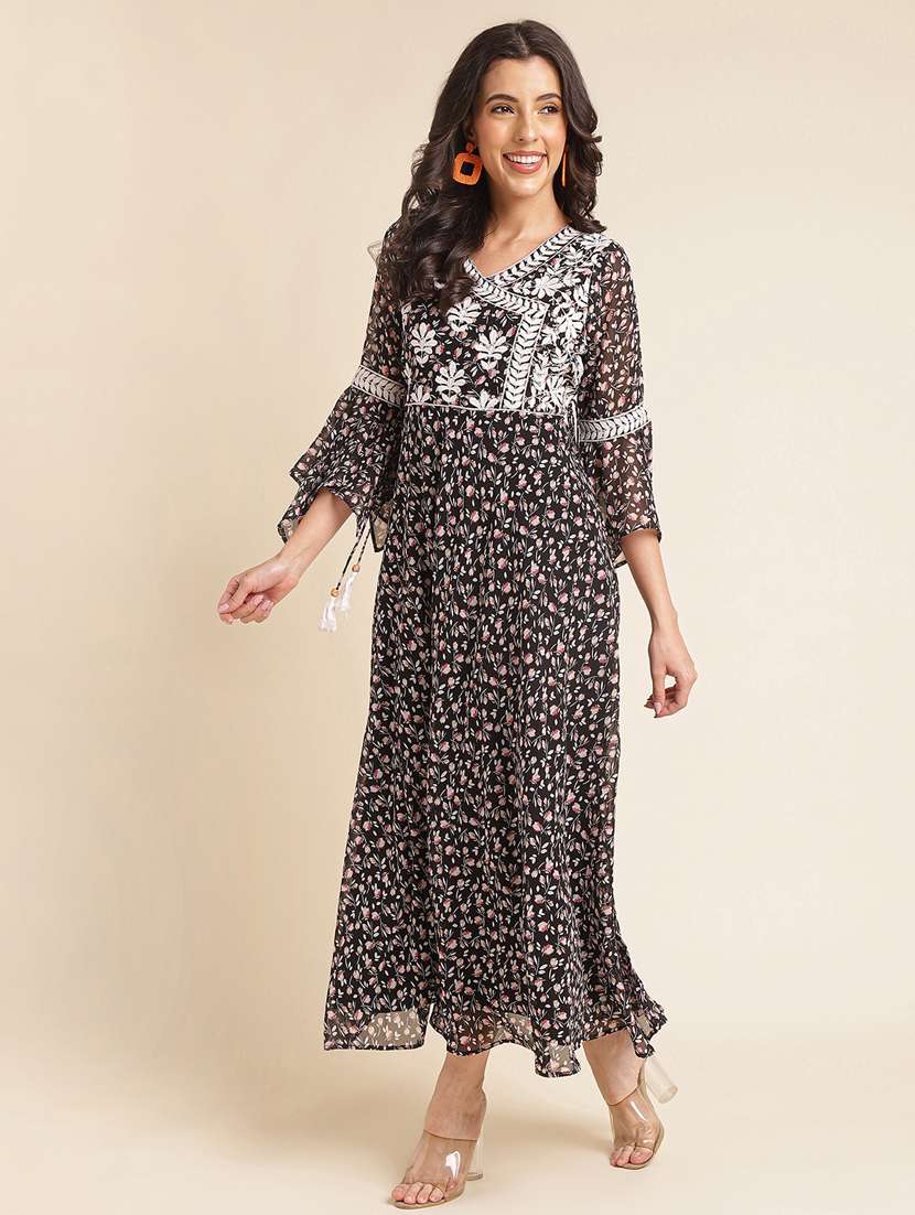 women floral print bell sleeve fit & flare dress - 22282080 -  Standard Image - 2