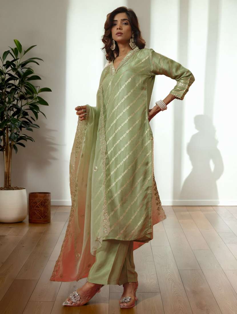 women self design three quarter sleeve kurta pant with dupatta set - 22282148 -  Standard Image - 2