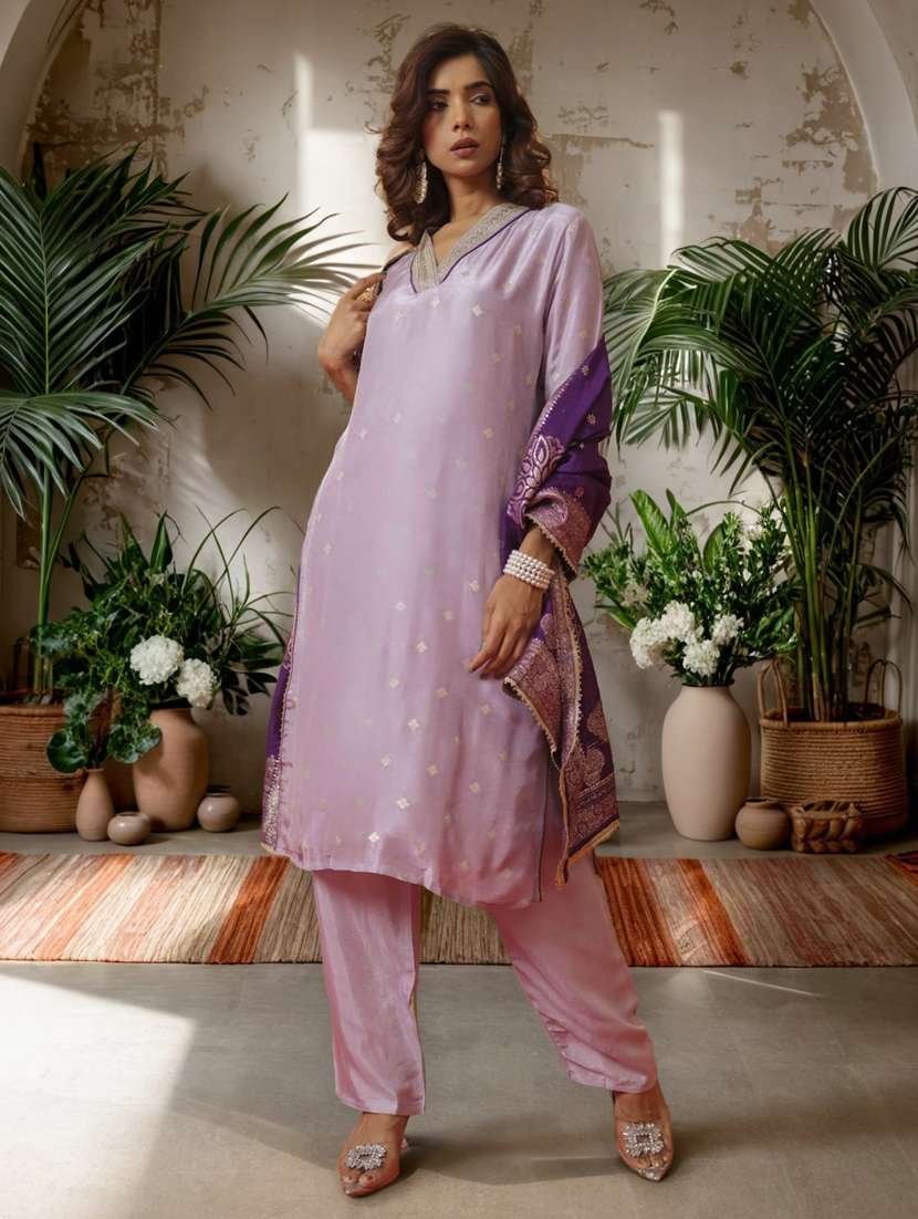 women self design three quarter sleeve kurta pant with dupatta set - 22282149 -  Standard Image - 2