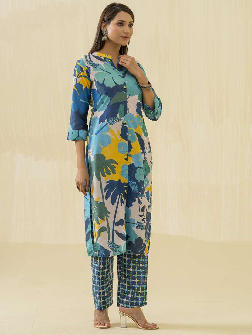 women printed three quarter sleeve kurta pant set - 22282178 -  Standard Image - 2
