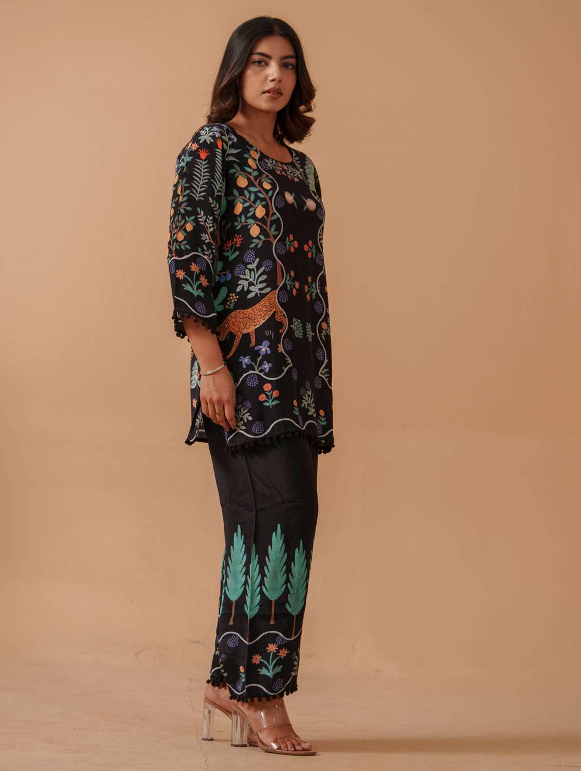 women printed three quarter sleeve ethnic co-ord set - 22282192 -  Standard Image - 2