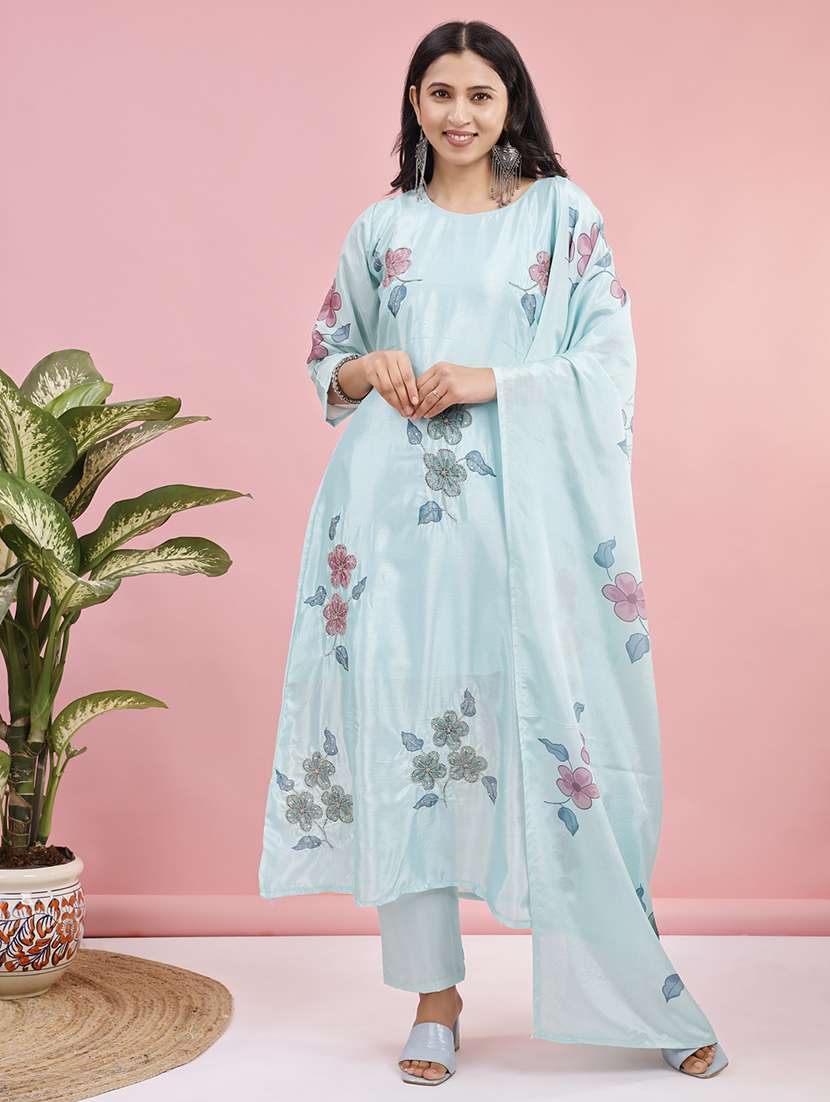 women floral three quarter sleeve kurta pant with dupatta set - 22282292 -  Standard Image - 2