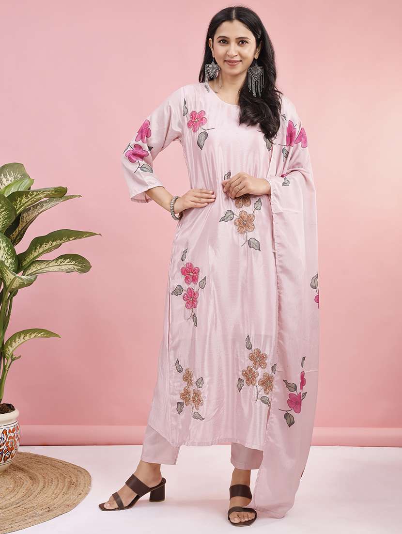 women floral three quarter sleeve kurta pant with dupatta set - 22282293 -  Standard Image - 2