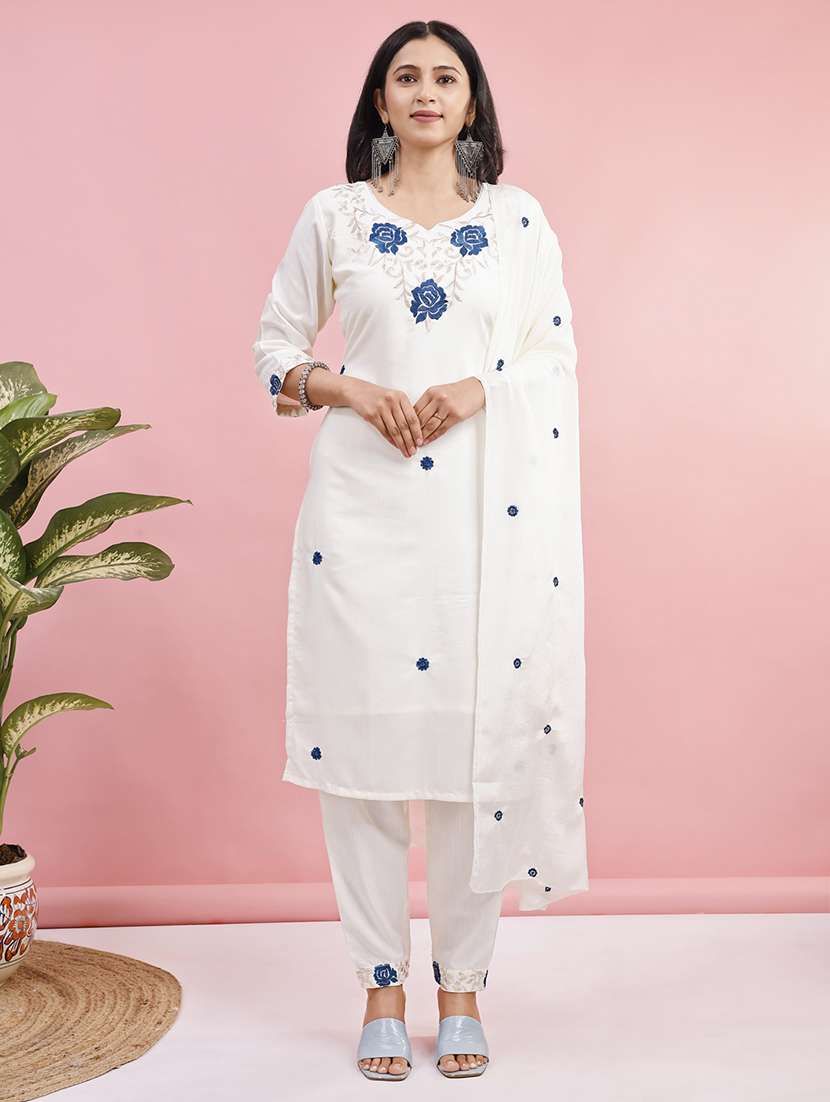 women solid with work three quarter sleeve kurta pant with dupatta set - 22282294 -  Standard Image - 2