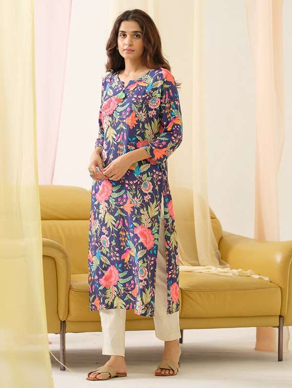 women floral three quarter sleeve straight kurta - 22282336 -  Standard Image - 2