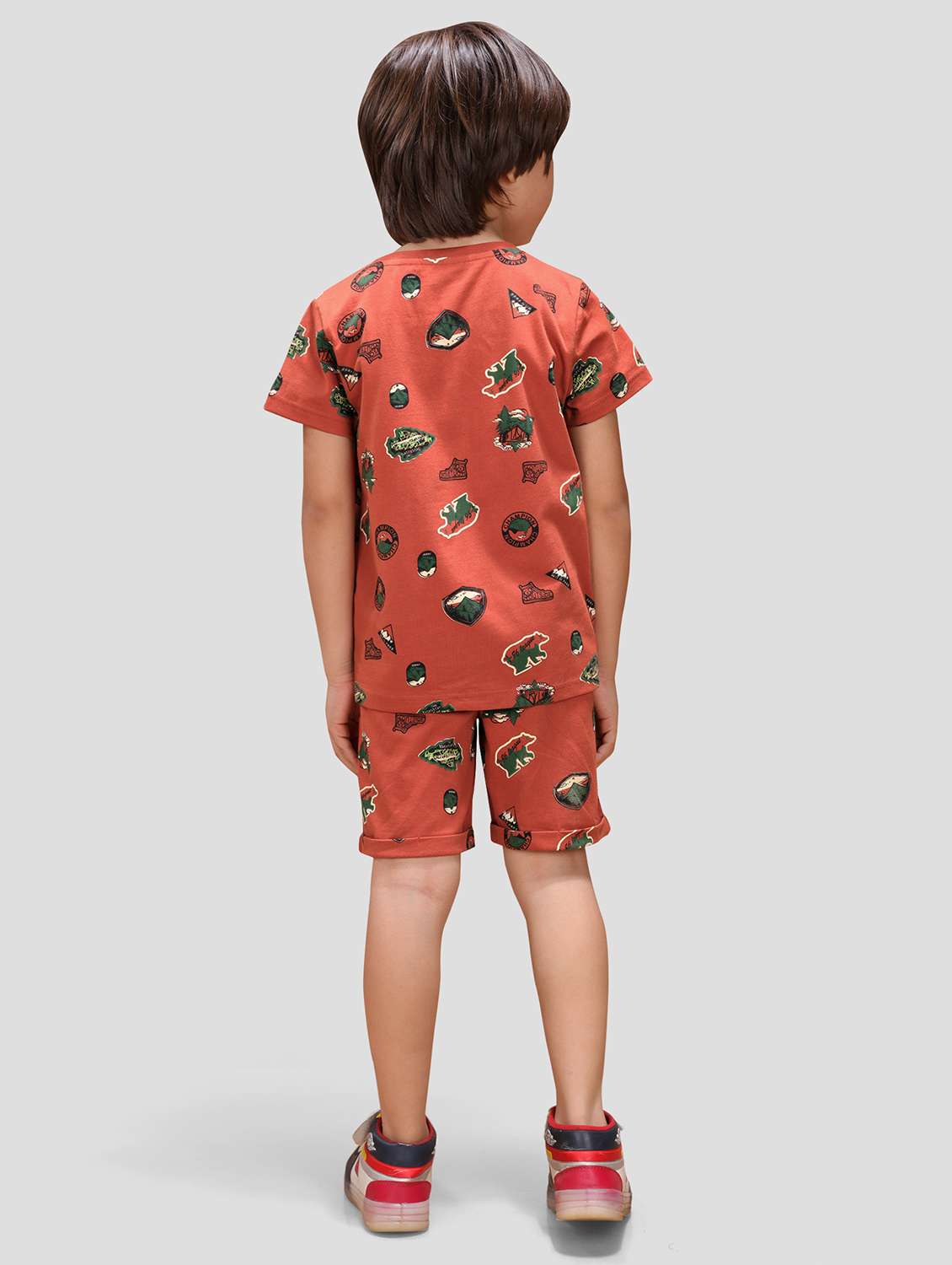 boys printed shorts co-ord set - 22282376 -  Standard Image - 2