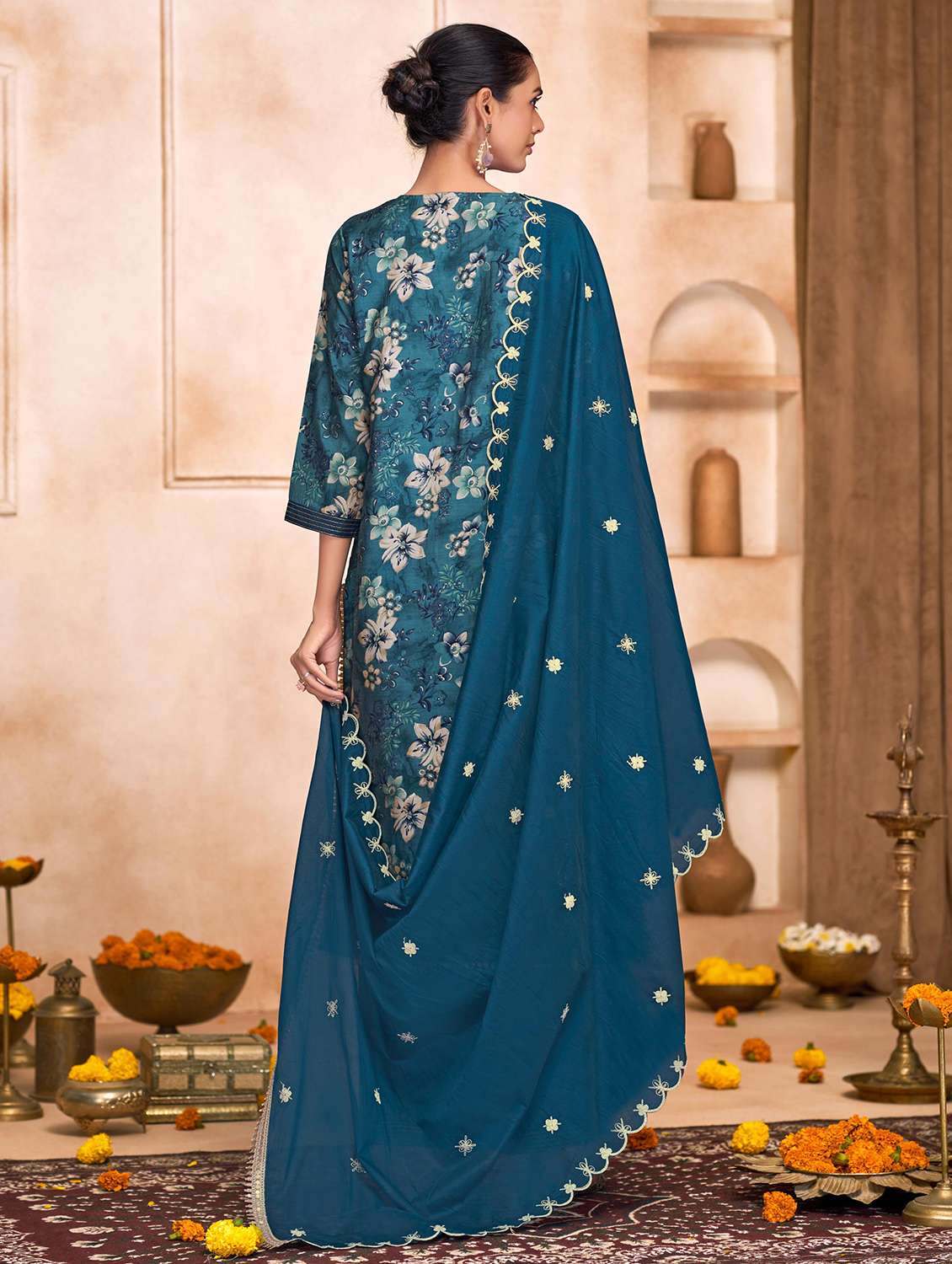 women floral three quarter sleeve kurta pant with dupatta set - 22282398 -  Standard Image - 2