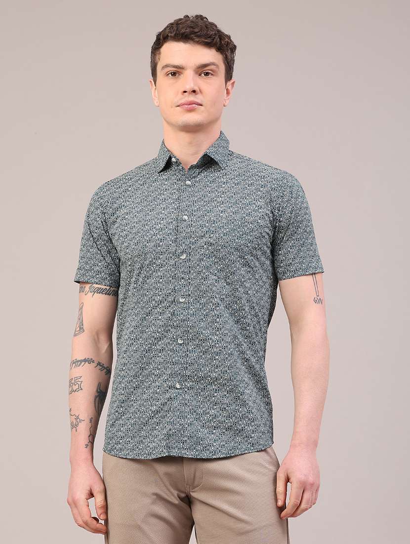 men printed short sleeve slim fit casual shirt - 22284781 -  Standard Image - 2