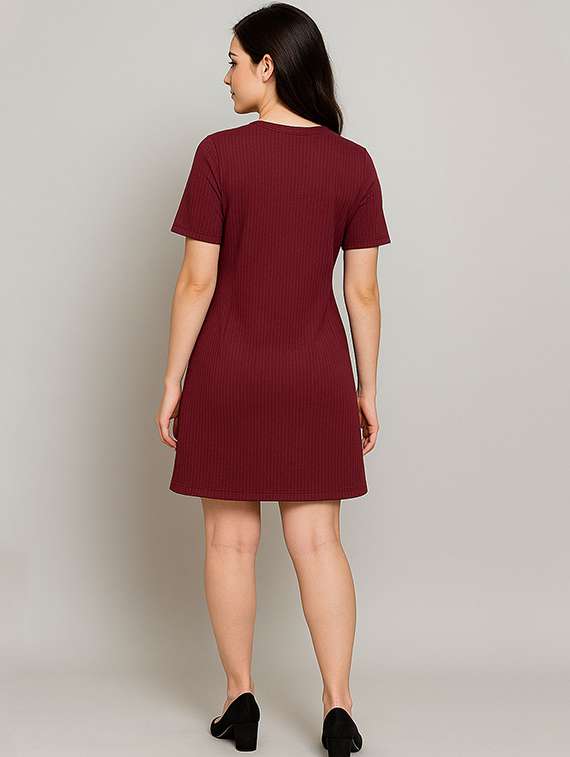 women printed short sleeve t-shirt dress - 22285114 -  Standard Image - 2