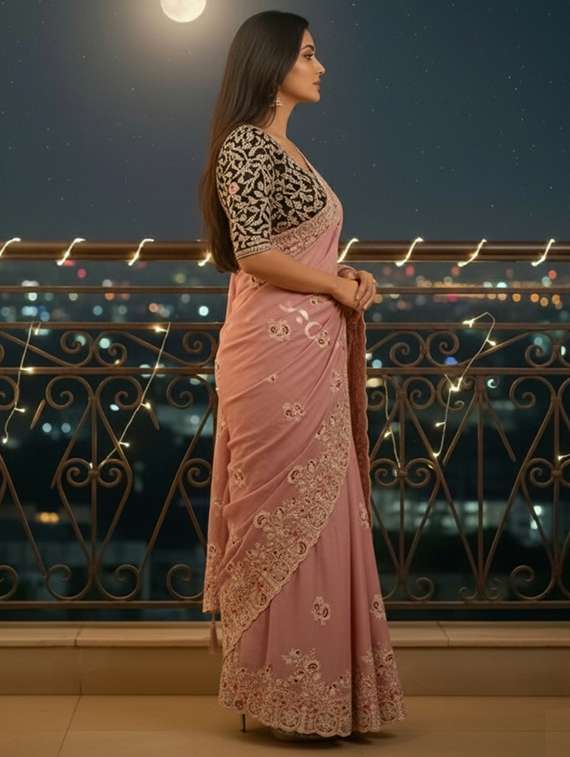 women solid with work embroidered saree with blouse - 22285400 -  Standard Image - 2