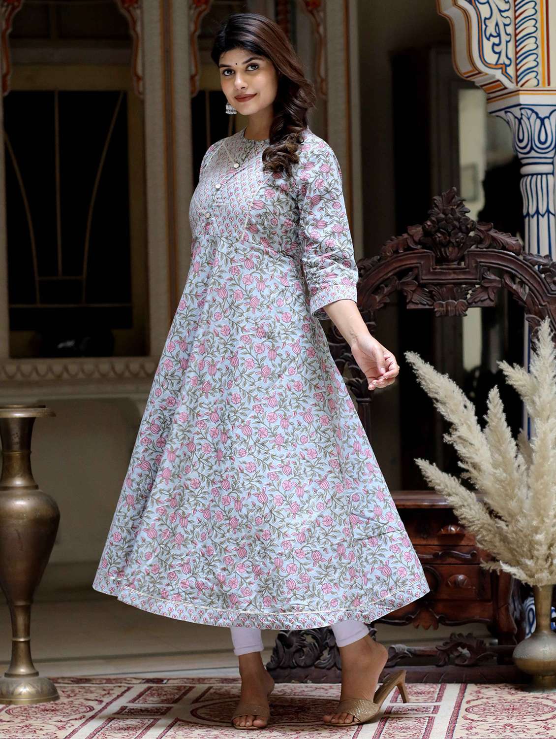 women printed three quarter sleeve anarkali kurta - 22285506 -  Standard Image - 2