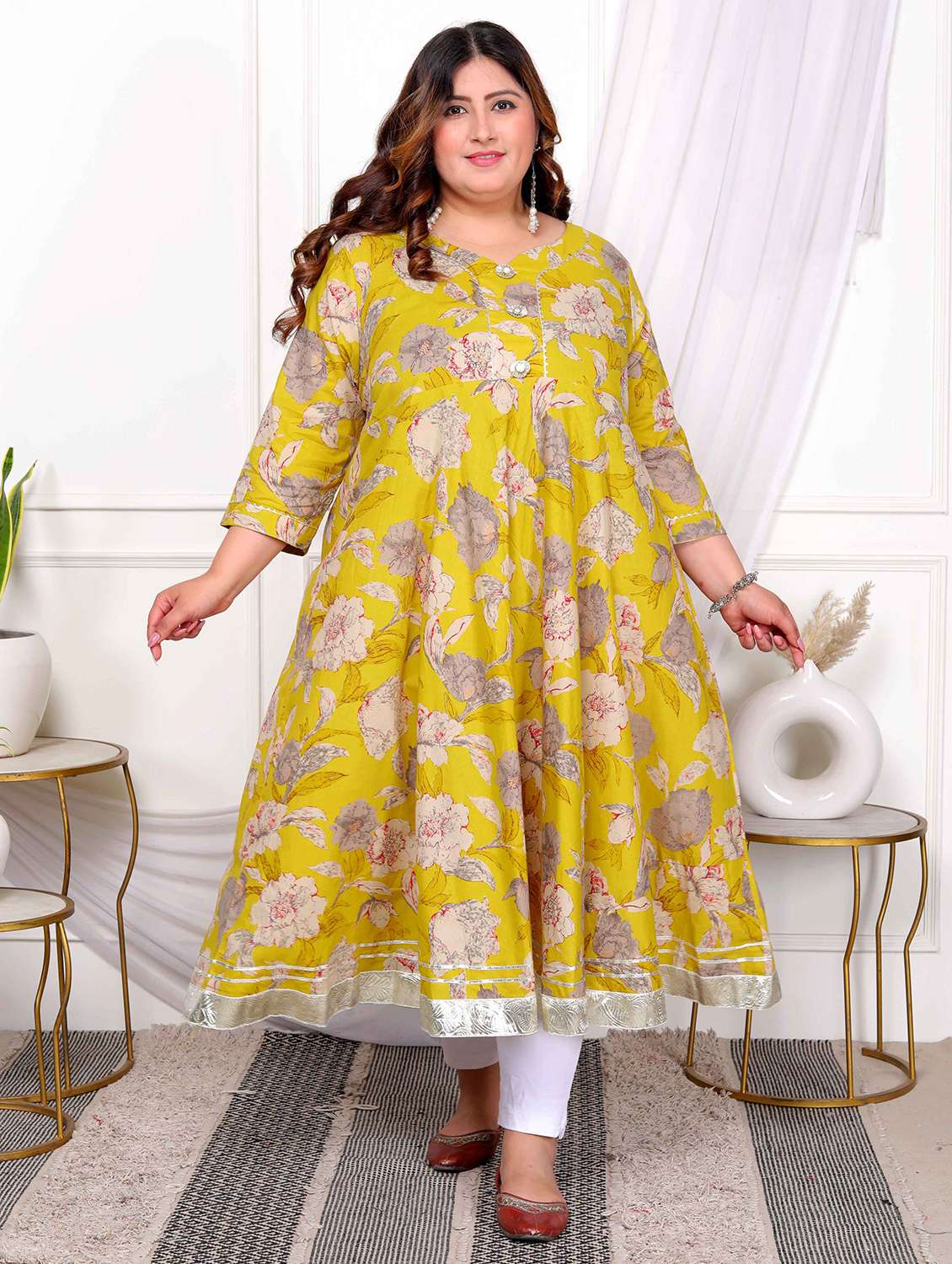 women printed three quarter sleeve anarkali kurta