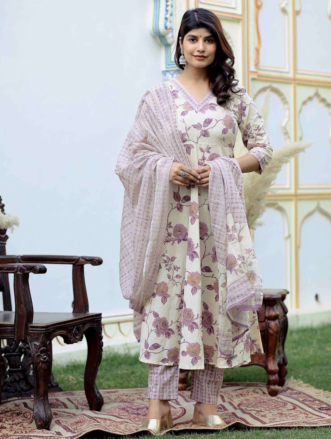 women printed three quarter sleeve kurta pant with dupatta set - 22285566 -  Standard Image - 2