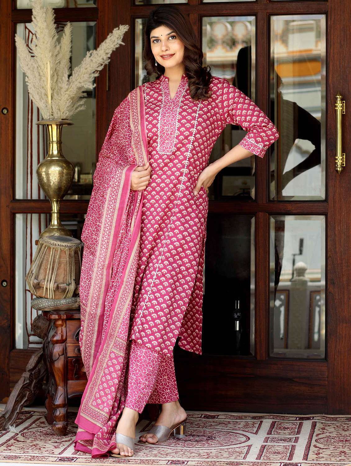 women printed three quarter sleeve kurta palazzo with dupatta set - 22285570 -  Standard Image - 2