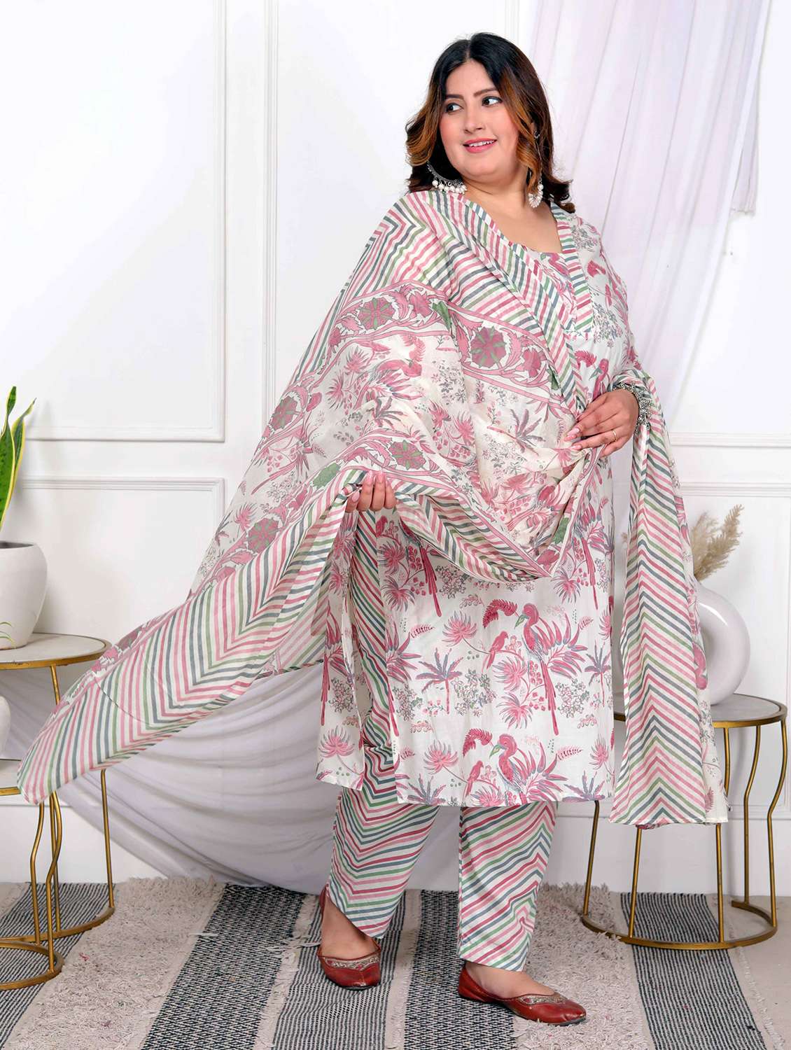 women plus size floral three quarter sleeve kurta pant with dupatta set - 22285618 -  Standard Image - 2