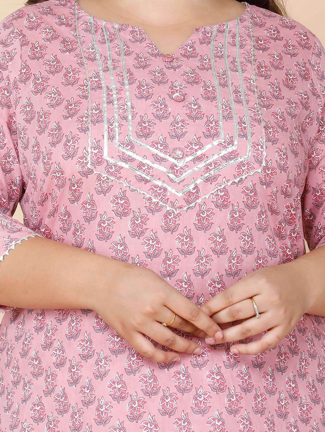 women plus size floral three quarter sleeve kurta palazzo set - 22285633 -  Standard Image - 2