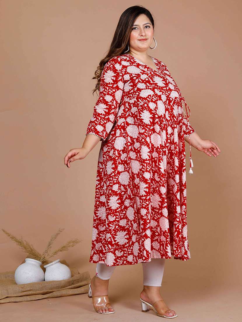 women plus size floral three quarter sleeve kurta with dupatta set - 22285660 -  Standard Image - 2