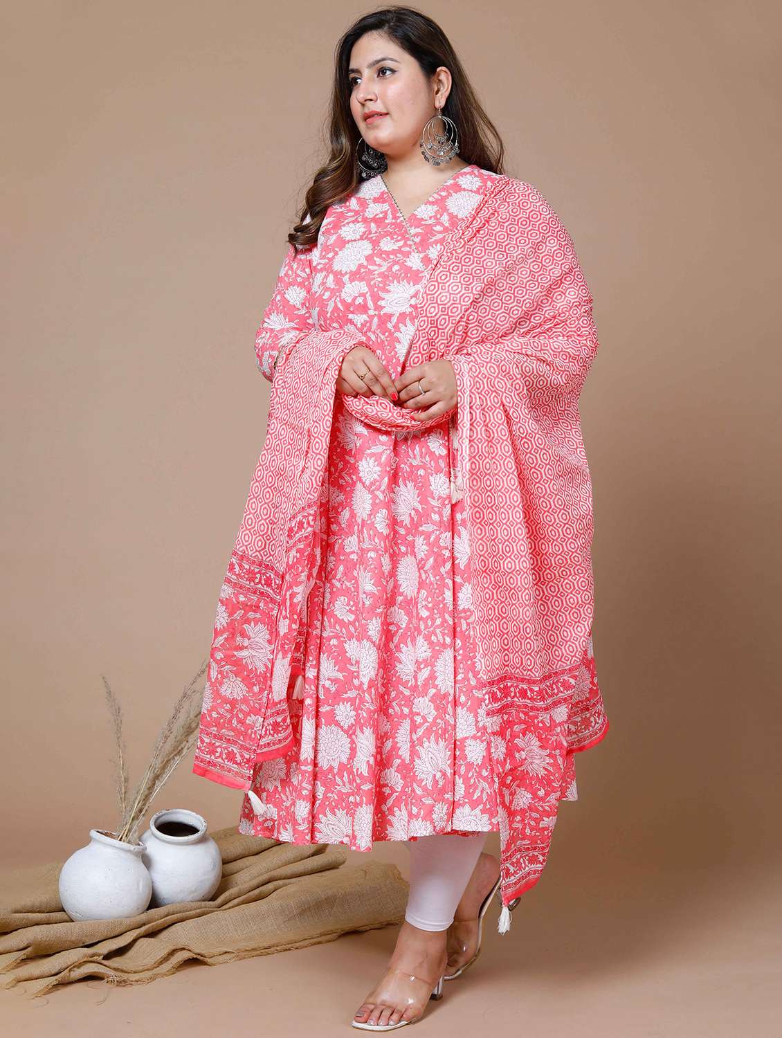 women plus size floral three quarter sleeve kurta with dupatta set - 22285662 -  Standard Image - 2