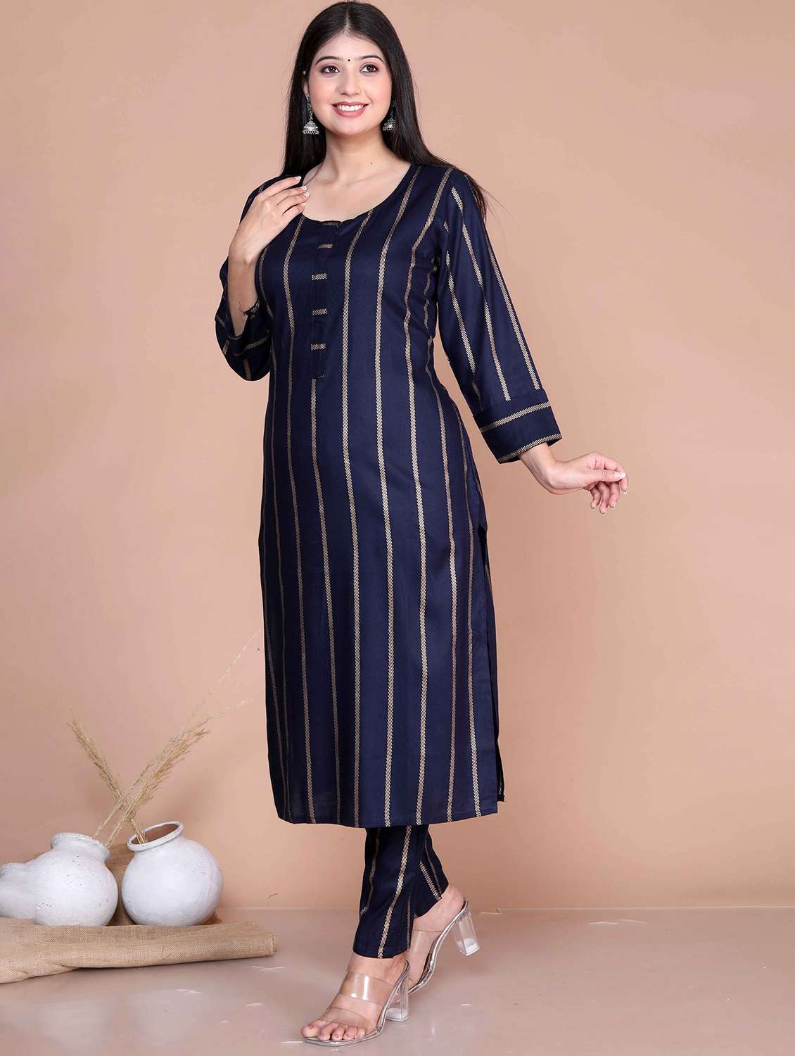 Women Striped Three Quarter Sleeve Kurta Pant Set - 22285702 -  Standard Image - 2