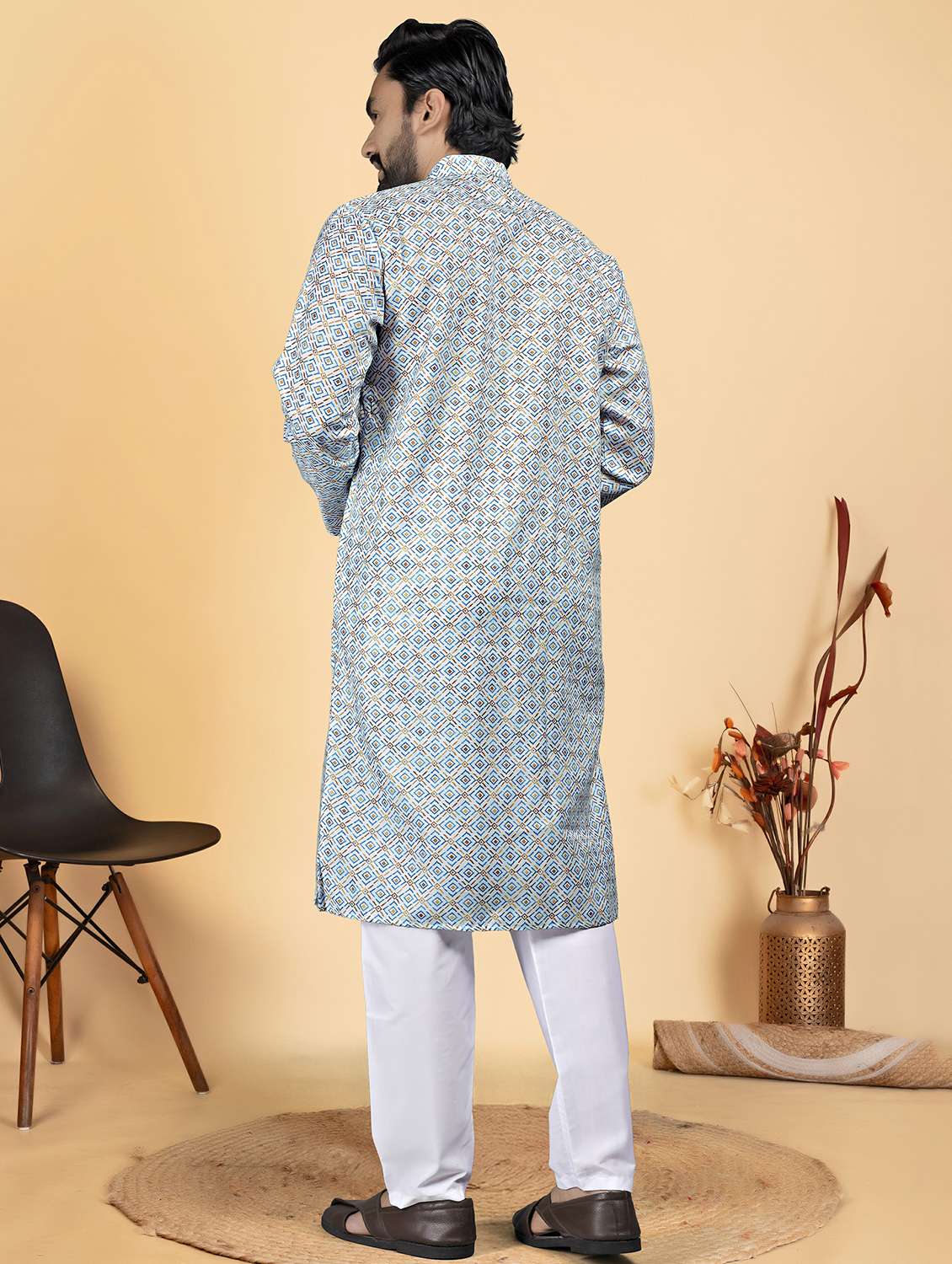 men printed mandarin neck long kurta - 22286436 -  Standard Image - 2
