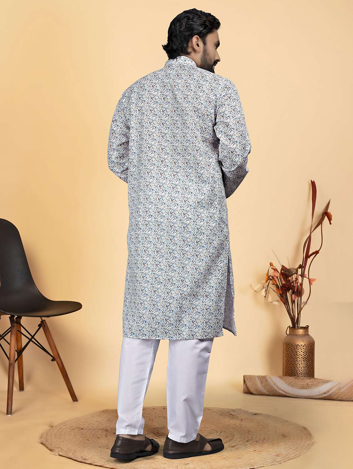 men printed mandarin neck long kurta - 22286440 -  Standard Image - 2
