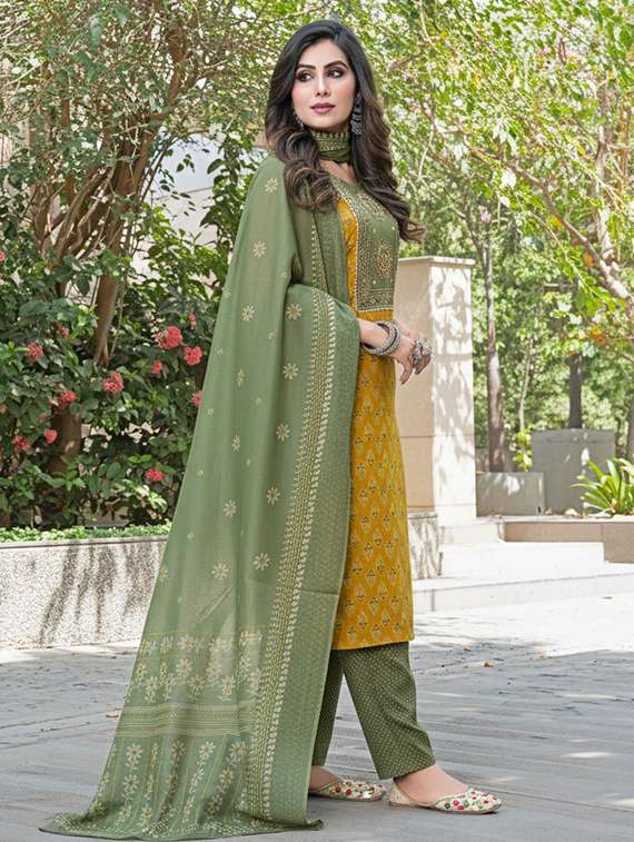 women printed three quarter sleeve kurta pant with dupatta set - 22286475 -  Standard Image - 2