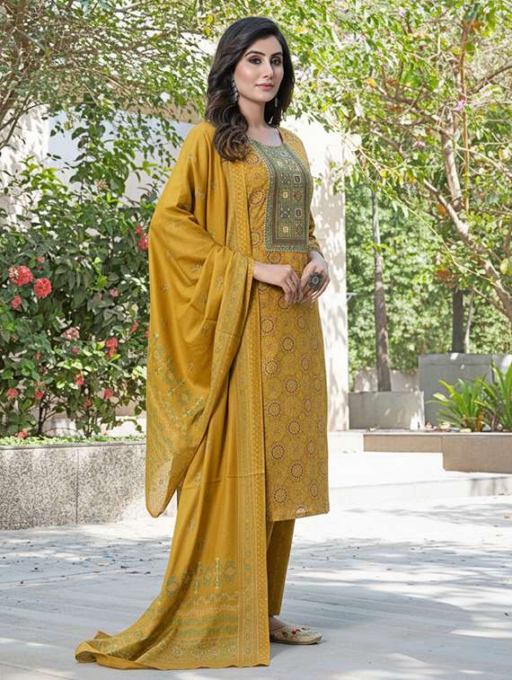 women printed three quarter sleeve kurta pant with dupatta set - 22286479 -  Standard Image - 2