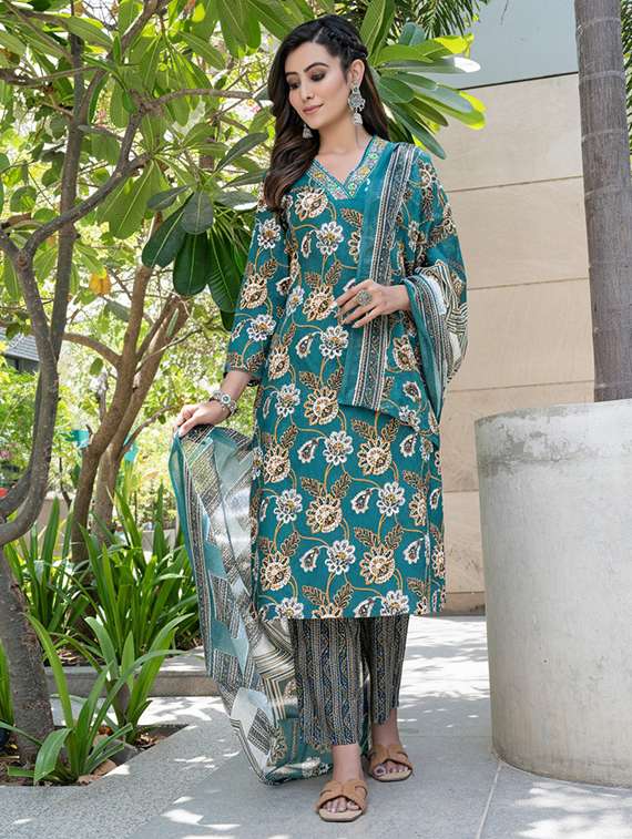 women printed three quarter sleeve kurta pant with dupatta set - 22286494 -  Standard Image - 2