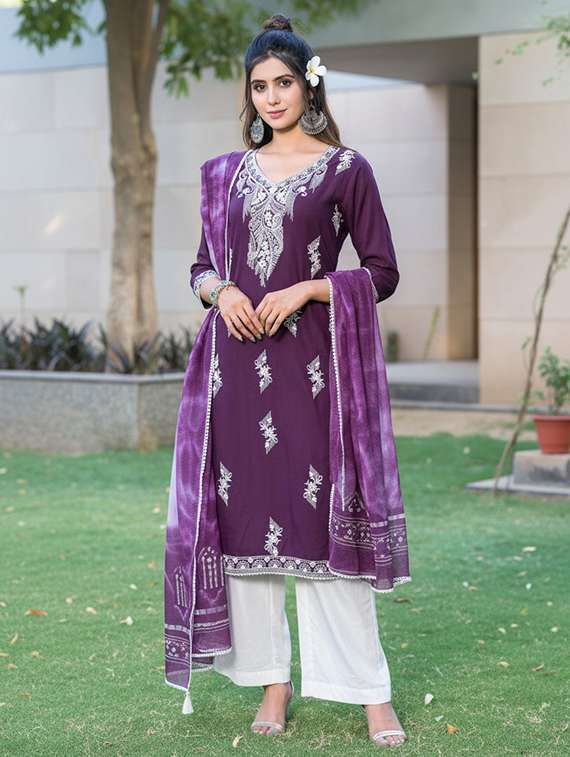 women solid with work three quarter sleeve kurta palazzo with dupatta set - 22286526 -  Standard Image - 2