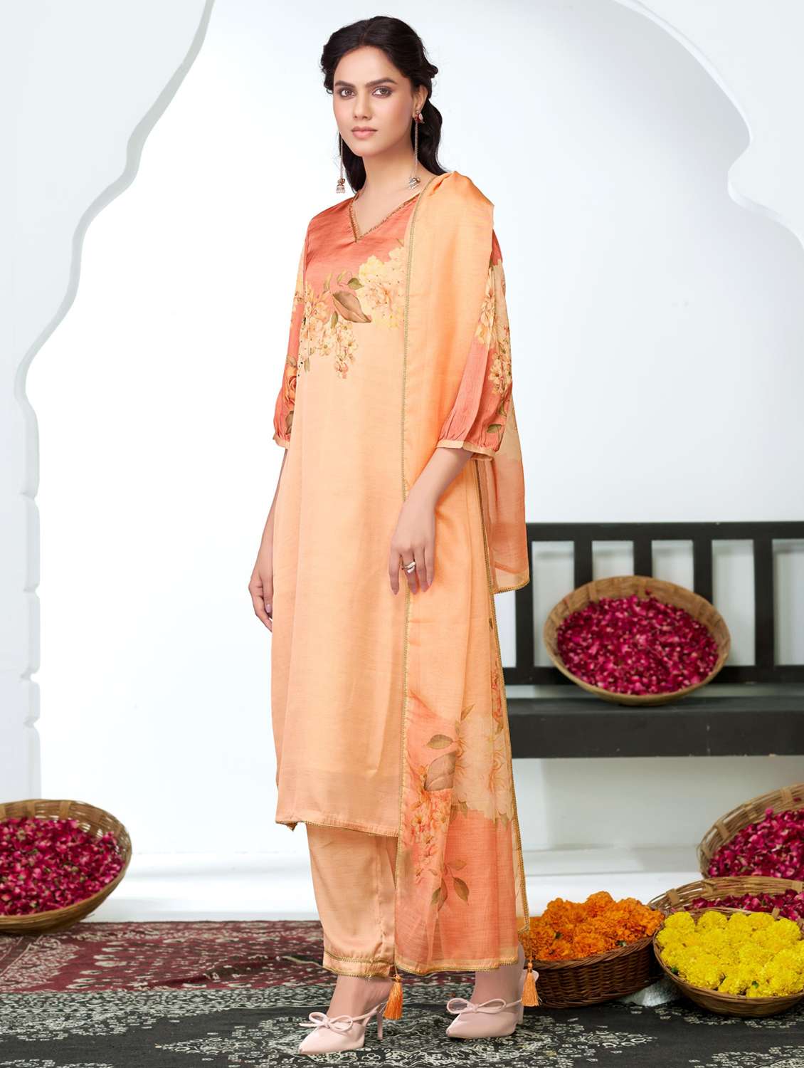 women floral three quarter sleeve kurta pant with dupatta set - 22286542 -  Standard Image - 2