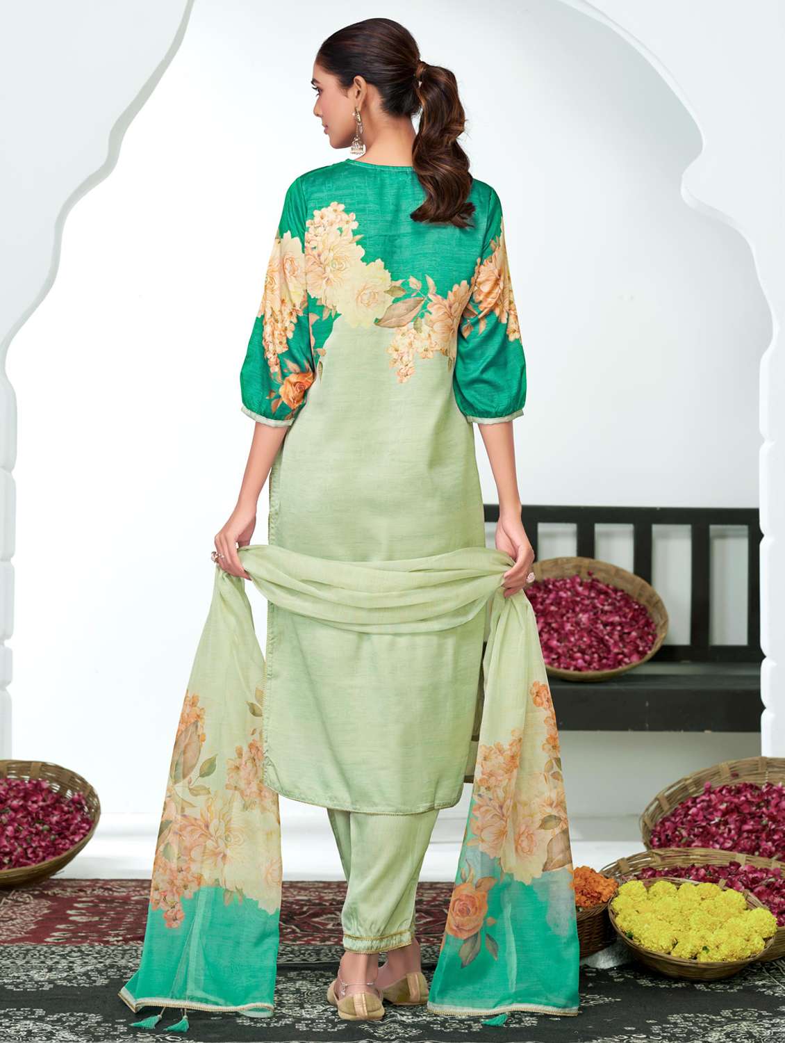 women floral three quarter sleeve kurta pant with dupatta set - 22286543 -  Standard Image - 2