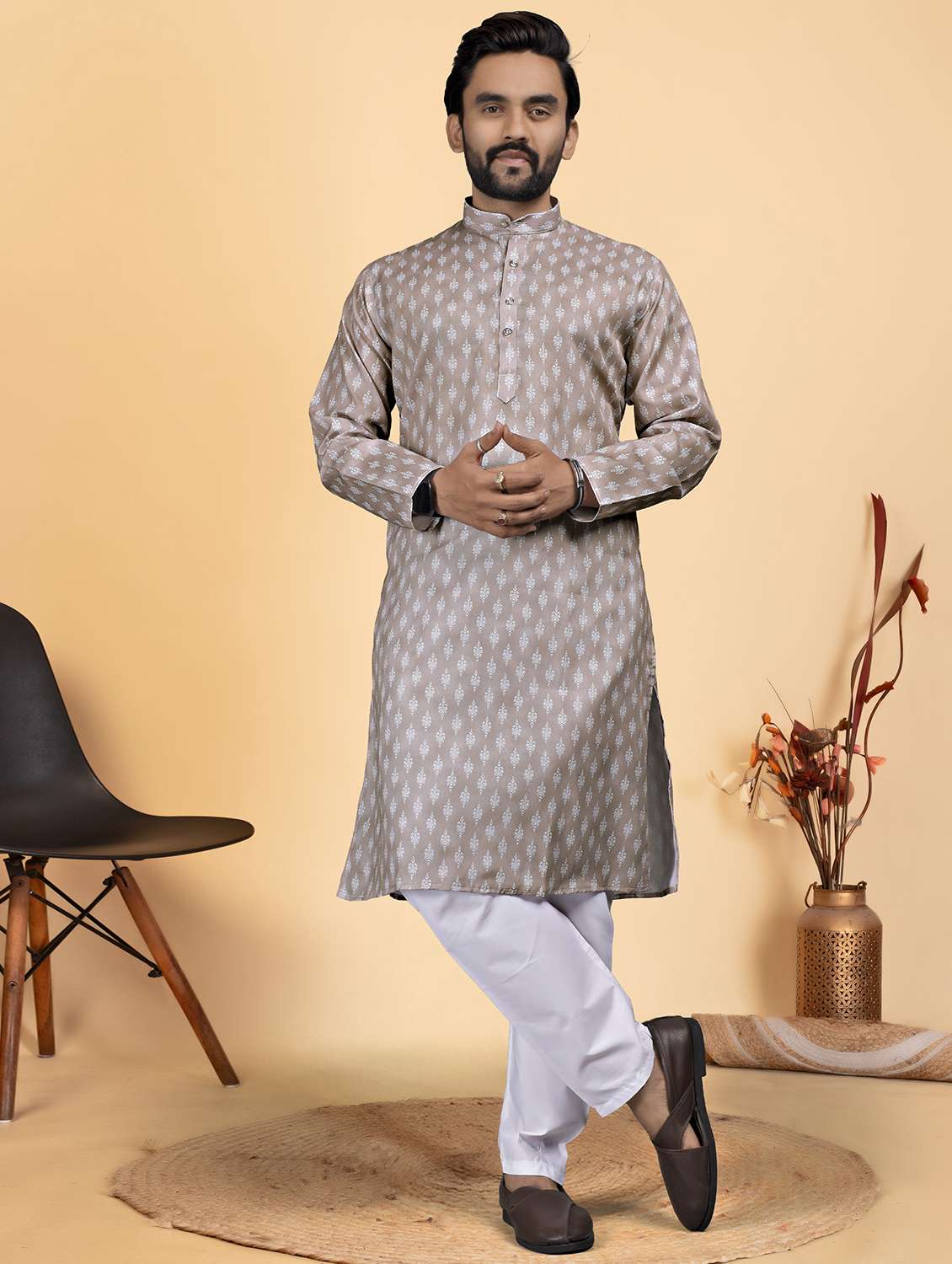 men printed mandarin neck long kurta