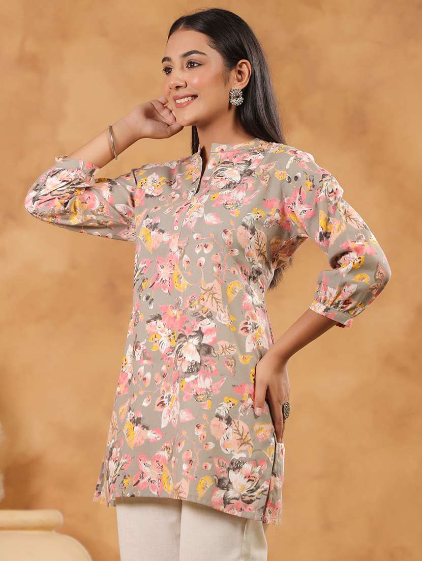 women floral three quarter sleeve straight kurti - 22287106 -  Standard Image - 2