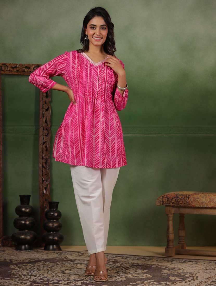 women printed three quarter sleeve a-line kurti