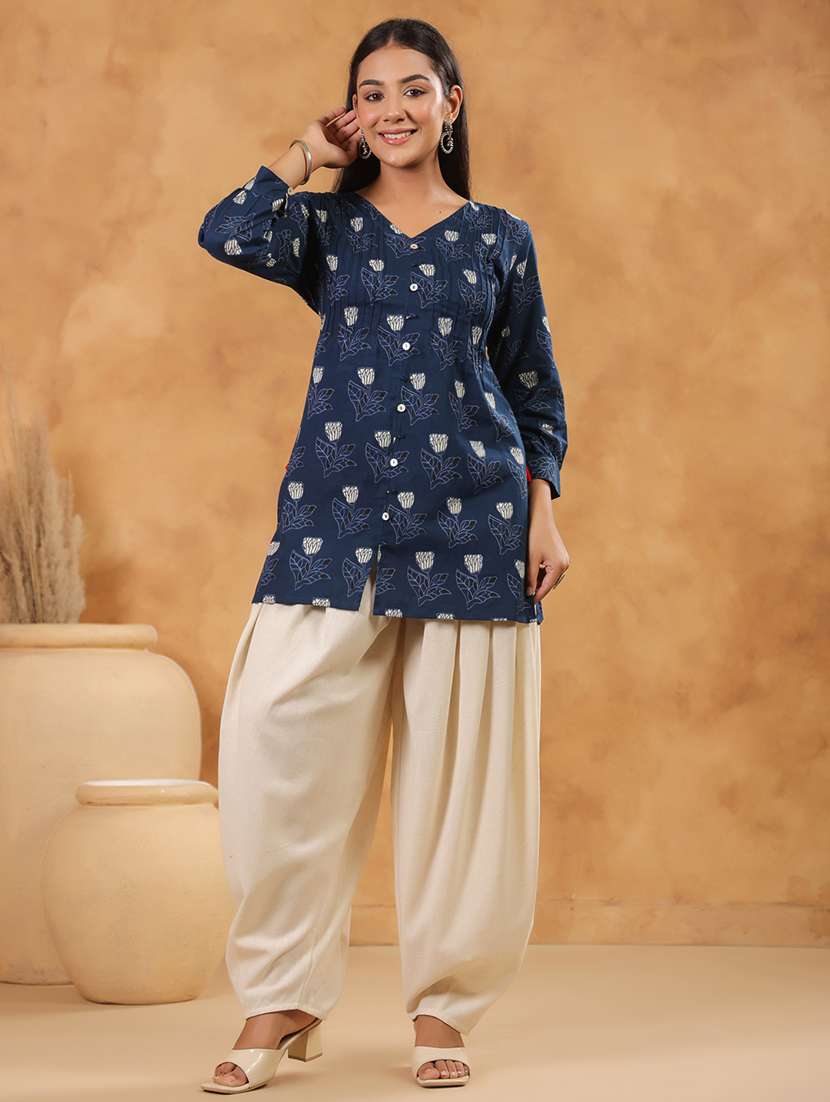 women floral printed three quarter sleeve a-line kurti