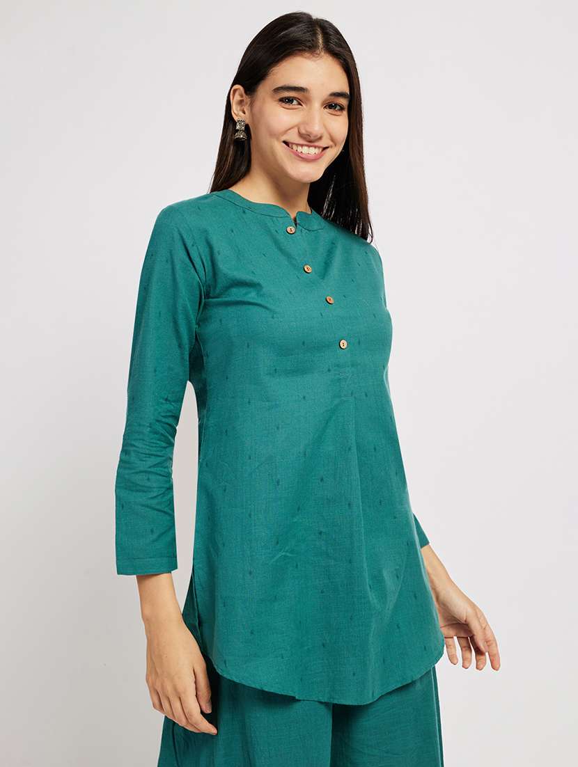 women self design three quarter sleeve a-line kurti