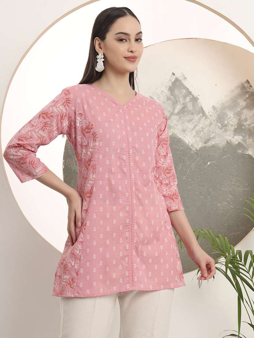 women printed three quarter sleeve a-line kurti