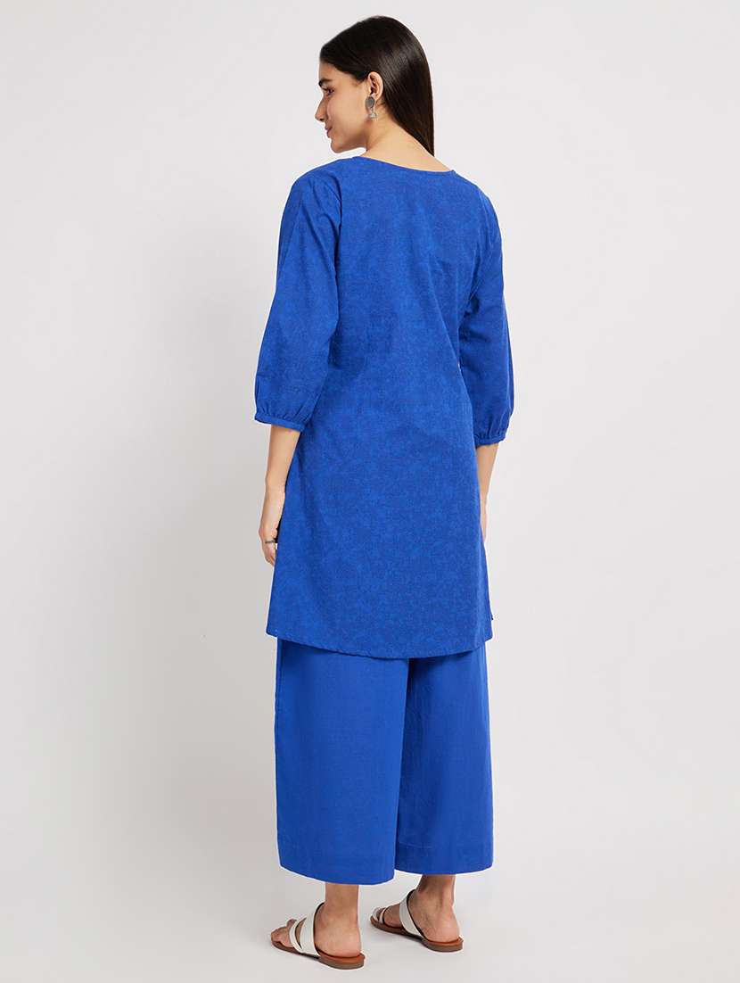 women solid three quarter sleeve high-low kurti - 22287122 -  Standard Image - 2