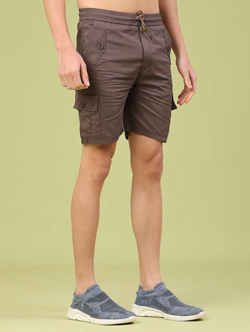 men solid mid rise regular fit cargo shorts - 22287386 -  Standard Image - 2