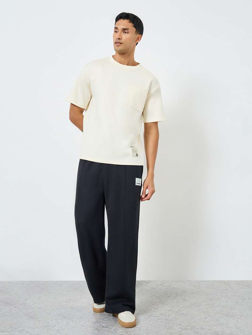 men solid mid rise relaxed fit track pant - 22287919 -  Standard Image - 2