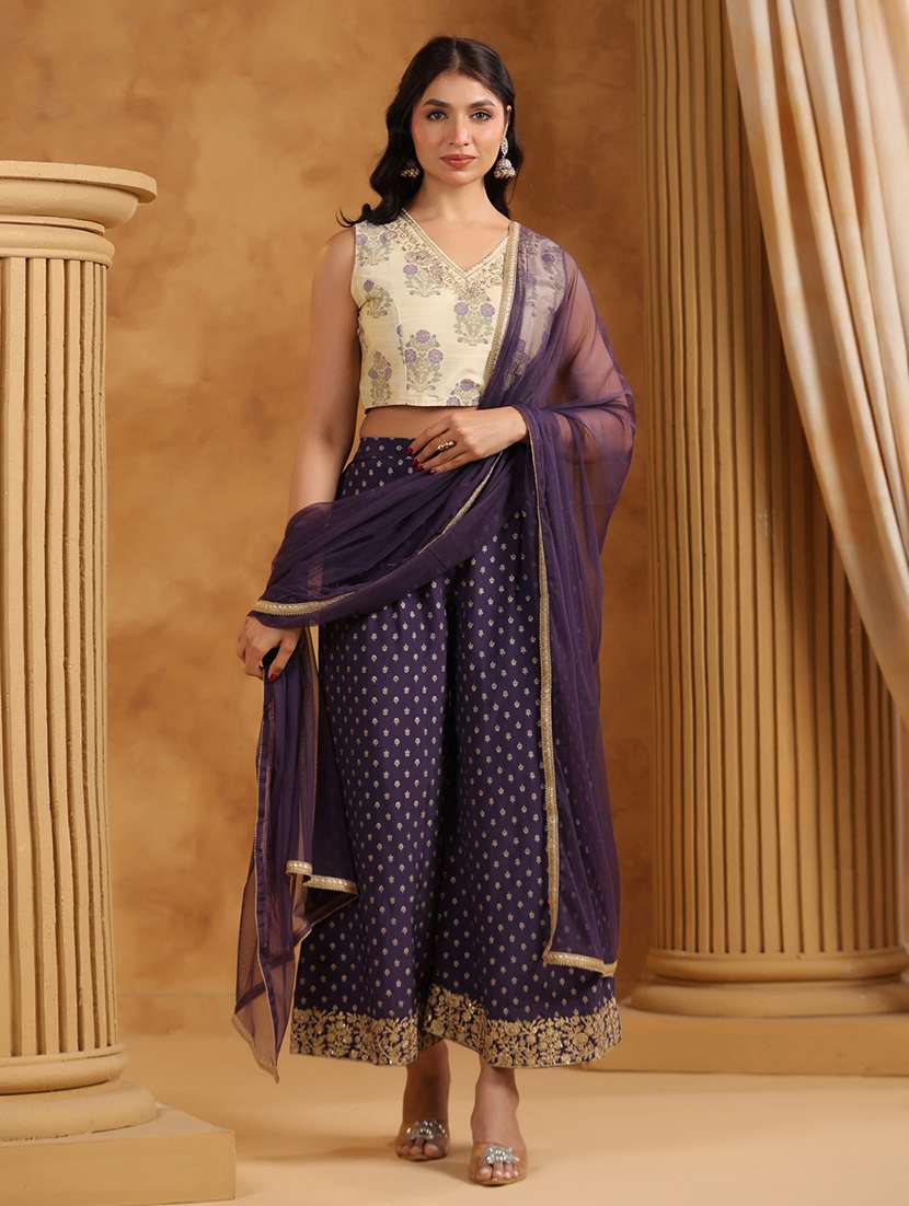 women floral sleeveless top pant with dupatta set