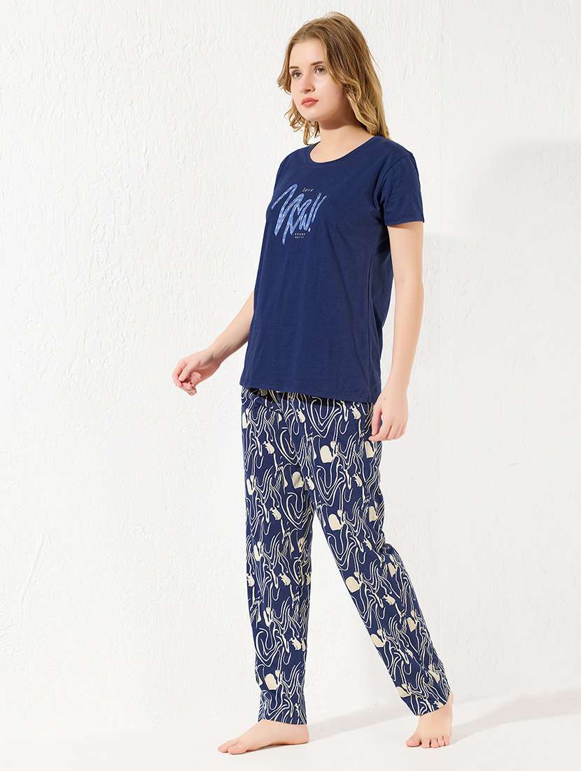women printed nightwear pyjama set - 22289119 -  Standard Image - 2