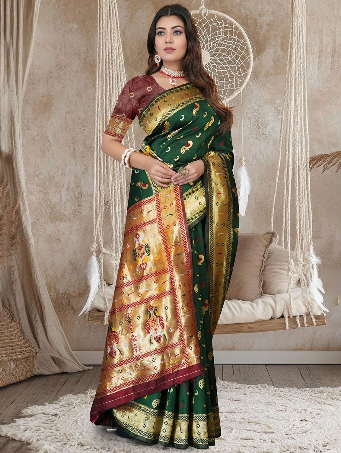 women self design banarasi saree with blouse - 22289202 -  Standard Image - 2