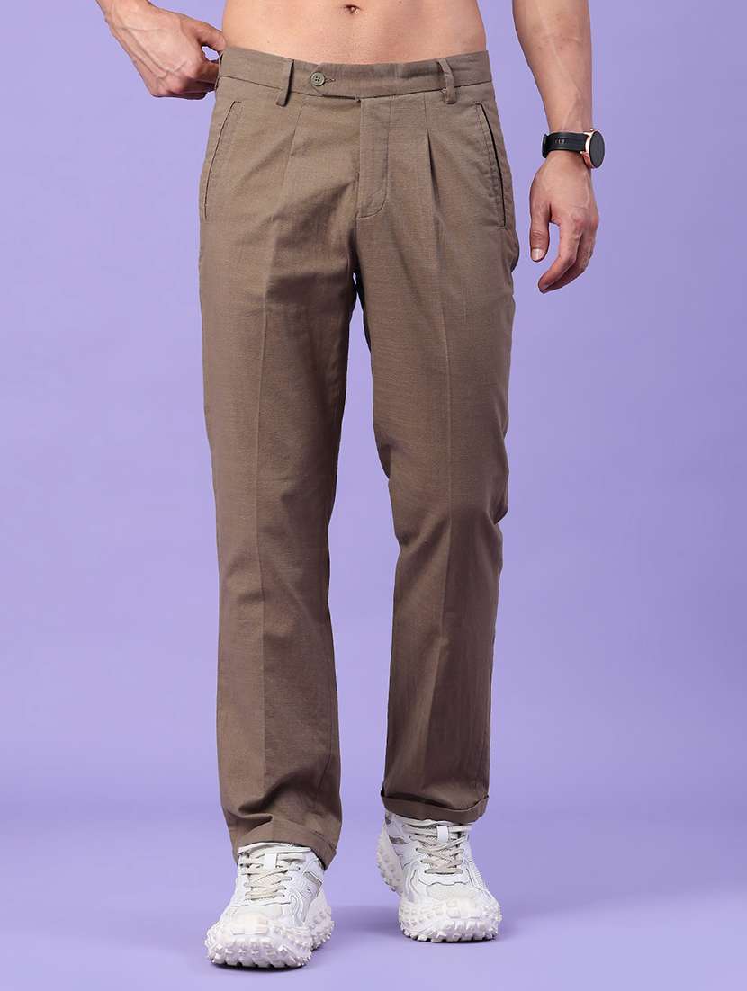 men solid mid rise regular fit pleated trouser