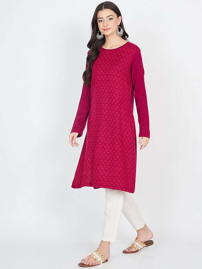women self design long sleeve winter wear kurta  - 22291173 -  Standard Image - 2