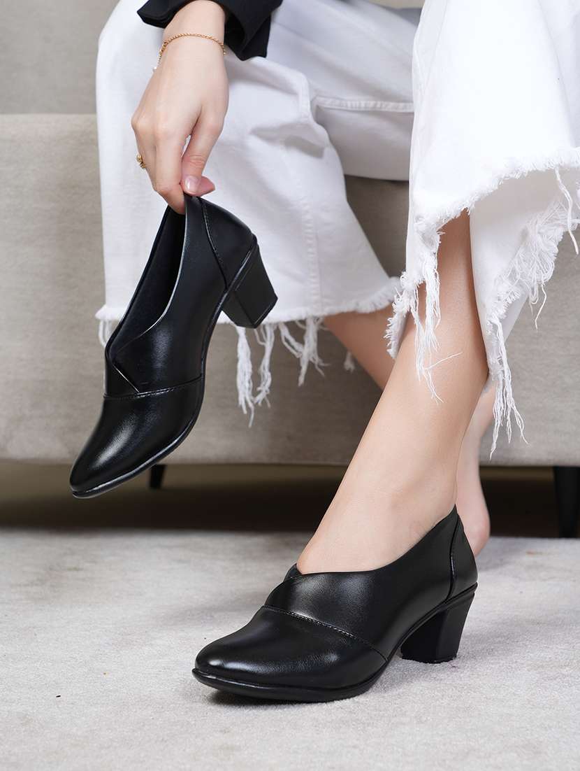 women solid slip on pump - 22292203 -  Standard Image - 2