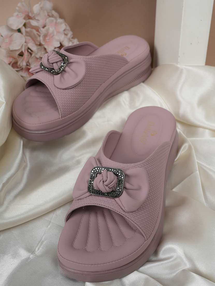 women solid platform wedge